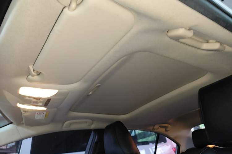 Used Toyota Corolla 2019 Dual-Engine 1.8L E-CVT GL-i Elite Edition Headliner