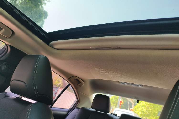 Used Toyota Corolla 2019 1.2T S-CVT GL-i Luxury Edition Headliner