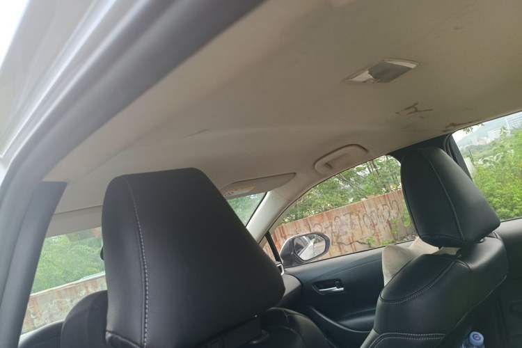 Used Toyota Corolla 2019 1.2T S-CVT GL Pioneer Edition Headliner