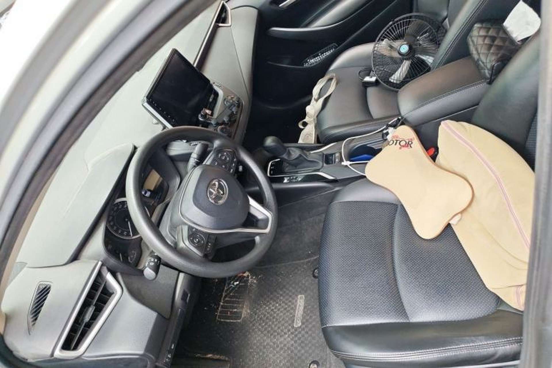Used Toyota Corolla 2019 1.2T S-CVT GL Pioneer Edition Left Front Seat