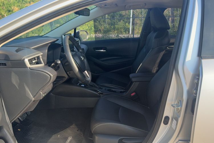Used Toyota Corolla 2019 1.2T S-CVT GL-i Luxury Edition Left Front Seat