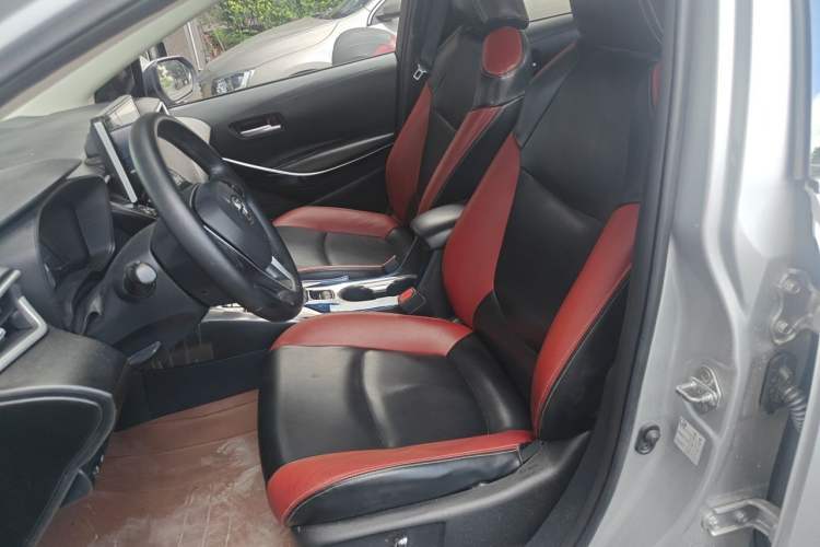 Used Toyota Corolla 2019 Dual-Engine 1.8L E-CVT GL-i Elite Edition Left Front Seat