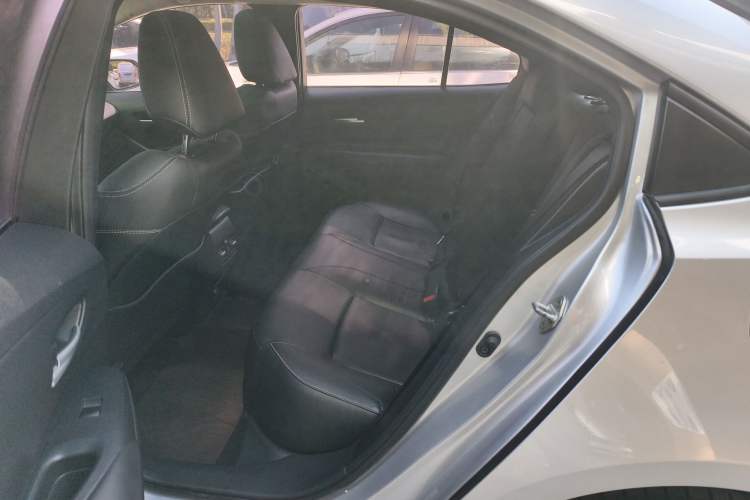 Used Toyota Corolla 2019 1.2T S-CVT GL-i Luxury Edition Left Rear Seat