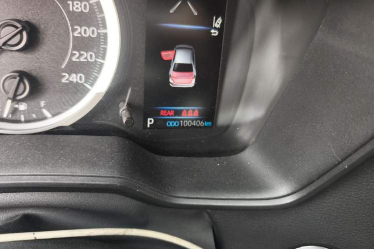 Used Toyota Corolla 2019 1.2T S-CVT GL-i Elite Edition Odometer Close Up