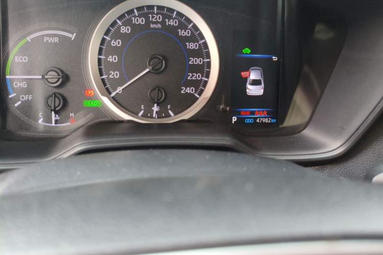 Used Toyota Corolla 2019 Dual-Engine 1.8L E-CVT GL-i Elite Edition Odometer Close Up