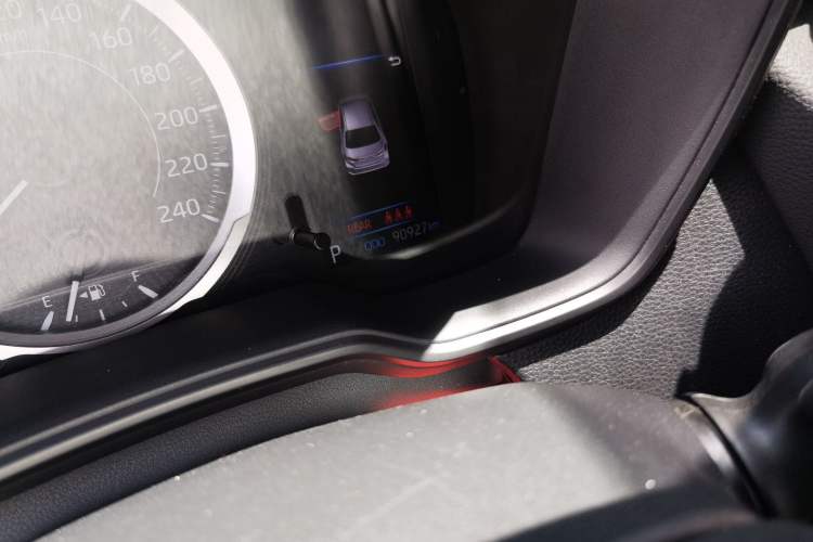 Used Toyota Corolla 2019 1.2T S-CVT GL Pioneer Edition Odometer Close Up