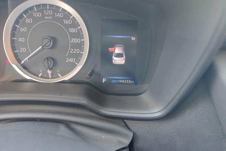 Used Toyota Corolla 2019 1.2T S-CVT GL Pioneer Edition Odometer Close Up