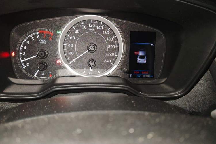 Used Toyota Corolla 2019 1.2T S-CVT GL-i Elite Edition Odometer Close Up