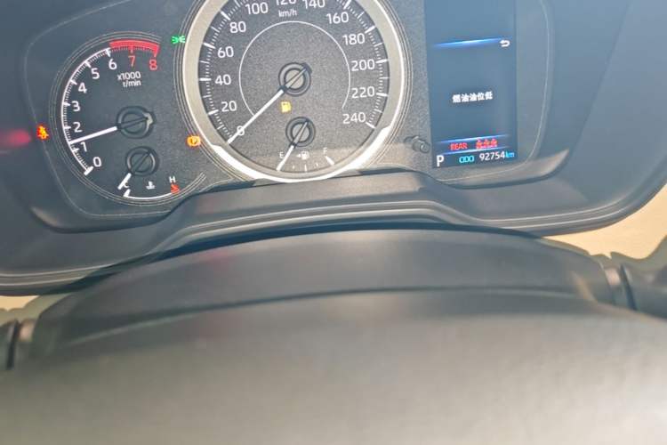 Used Toyota Corolla 2019 1.2T S-CVT GL-i Elite Edition Odometer Close Up