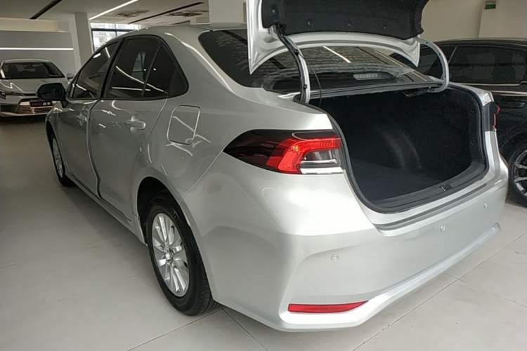Used Toyota Corolla 2019 1.2T S-CVT GL-i Elite Edition Rear Left 45 Deg