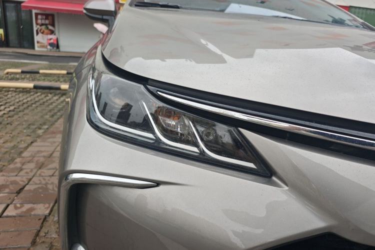 Used Toyota Corolla 2019 1.2T S-CVT GL-i Luxury Edition Right Front Headlight