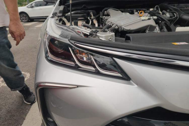 Used Toyota Corolla 2019 1.2T S-CVT GL-i Elite Edition Right Front Headlight
