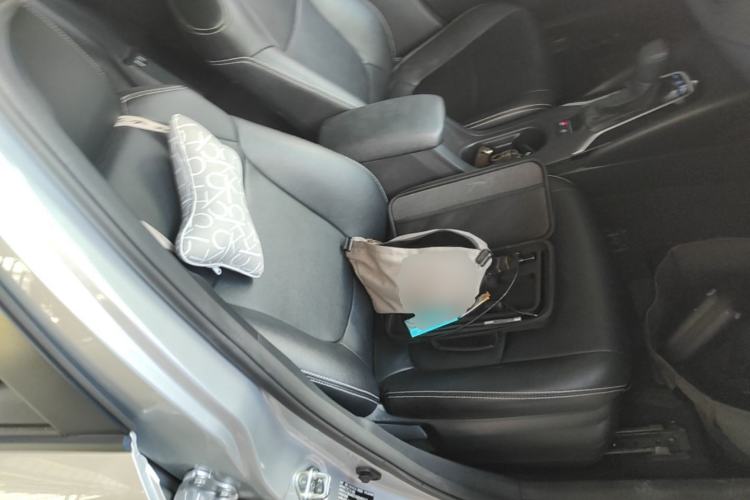 Used Toyota Corolla 2019 1.2T S-CVT GL Pioneer Edition Right Front Seat