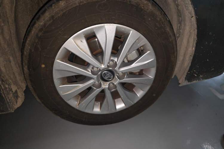 Used Toyota Corolla 2019 1.2T S-CVT GL-i Elite Edition Right Front Wheel Hub