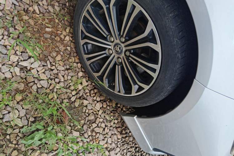 Used Toyota Corolla 2019 1.2T S-CVT Sport Edition Right Front Wheel Hub
