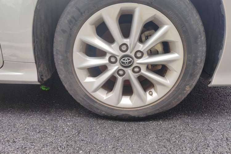 Used Toyota Corolla 2019 1.2T S-CVT GL-i Luxury Edition Right Front Wheel Hub