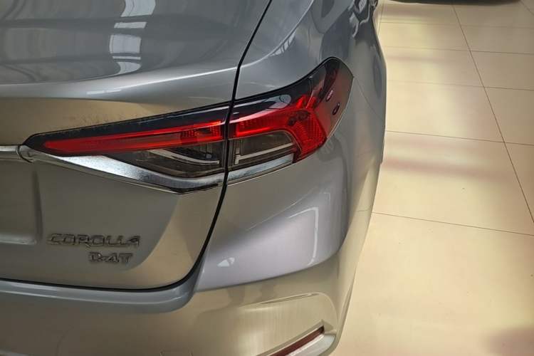 Used Toyota Corolla 2019 1.2T S-CVT GL-i Elite Edition Right Rear Taillight