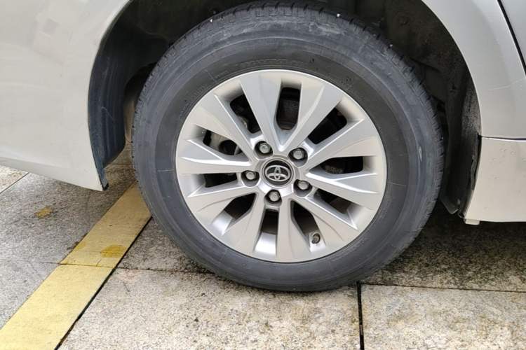 Used Toyota Corolla 2019 1.2T S-CVT GL-i Elite Edition Right Rear Wheel Hub
