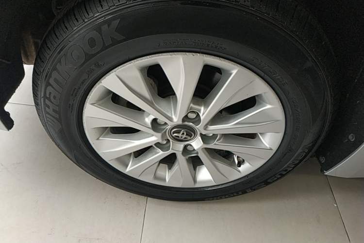 Used Toyota Corolla 2019 1.2T S-CVT GL-i Elite Edition Right Rear Wheel Hub