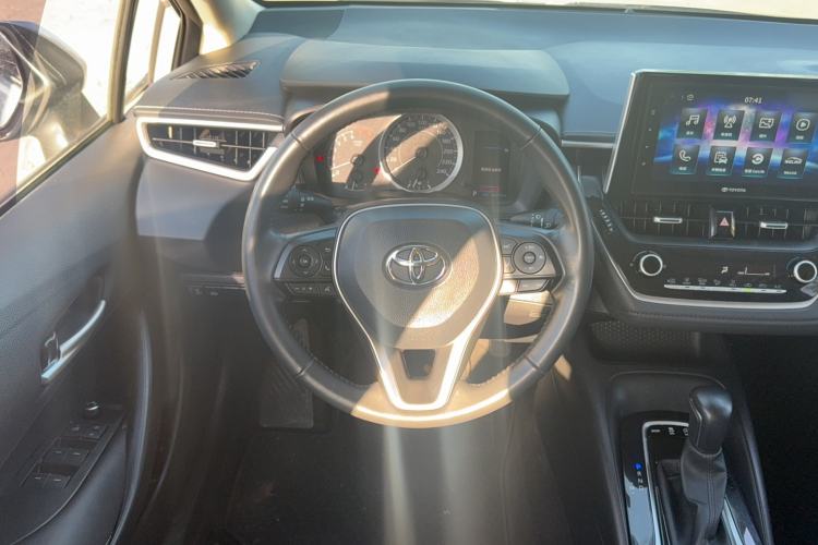 Used Toyota Corolla 2019 1.2T S-CVT GL-i Luxury Edition Steering Wheel