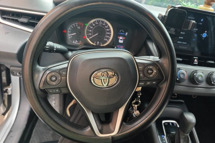 Used Toyota Corolla 2019 1.2T S-CVT GL Pioneer Edition Steering Wheel
