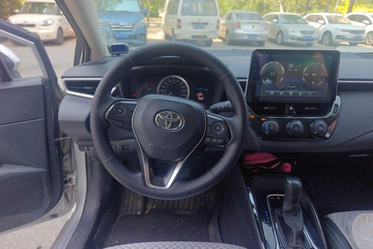 Used Toyota Corolla 2019 1.2T S-CVT GL Pioneer Edition Steering Wheel