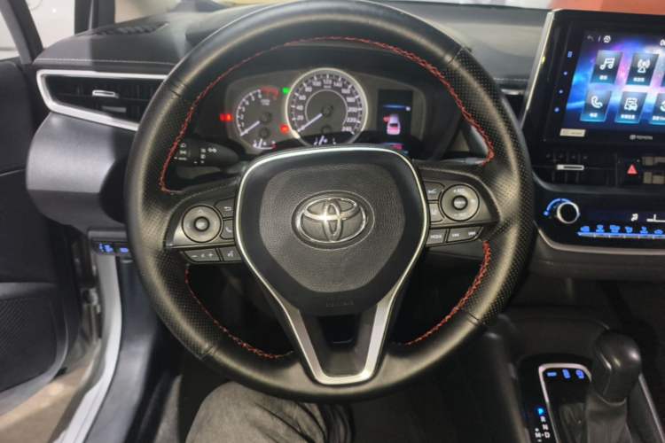 Used Toyota Corolla 2019 1.2T S-CVT GL-i Luxury Edition Steering Wheel