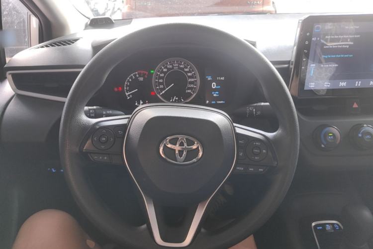 Used Toyota Corolla 2019 1.2T S-CVT GL Pioneer Edition Steering Wheel