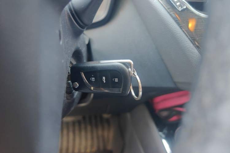 Used Toyota Corolla 2019 1.2T S-CVT GL Pioneer Edition Vehicle Key