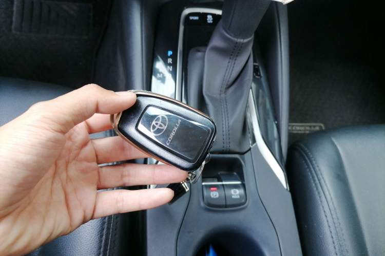 Used Toyota Corolla 2019 1.2T S-CVT GL-i Elite Edition Vehicle Key