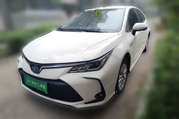 Used Toyota Corolla 2019 Dual-Engine 1.8L E-CVT GL-i Pioneer Edition Guazi used car, China used car export, Used car for sale, Used cars, Cheapest cars for sale