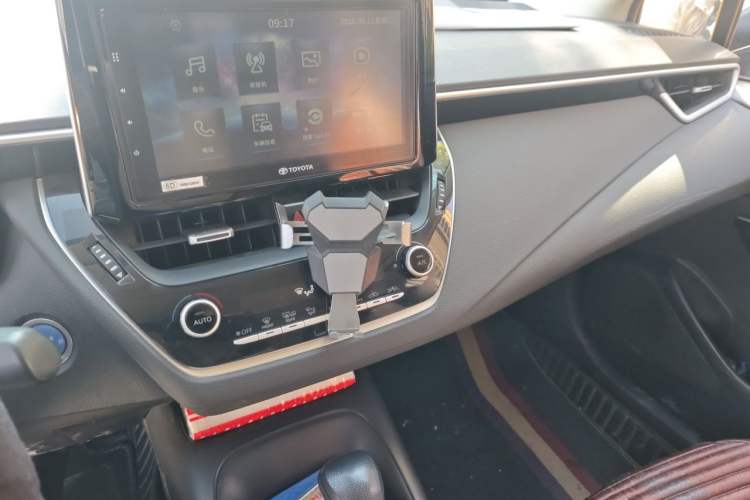 Used Toyota Corolla 2019 Dual-Engine 1.8L E-CVT GL-i Elite Edition Audio And AC Panel