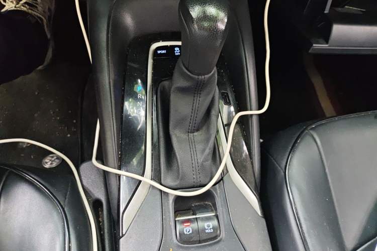 Used Toyota Corolla 2019 1.2T S-CVT GL-i Elite Edition Audio And AC Panel