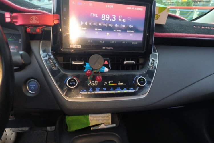 Used Toyota Corolla 2019 Dual-Engine 1.8L E-CVT GL-i Elite Edition Audio And AC Panel