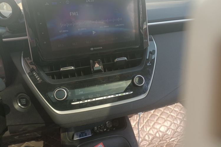 Used Toyota Corolla 2019 1.2T S-CVT GL-i Elite Edition Audio And AC Panel