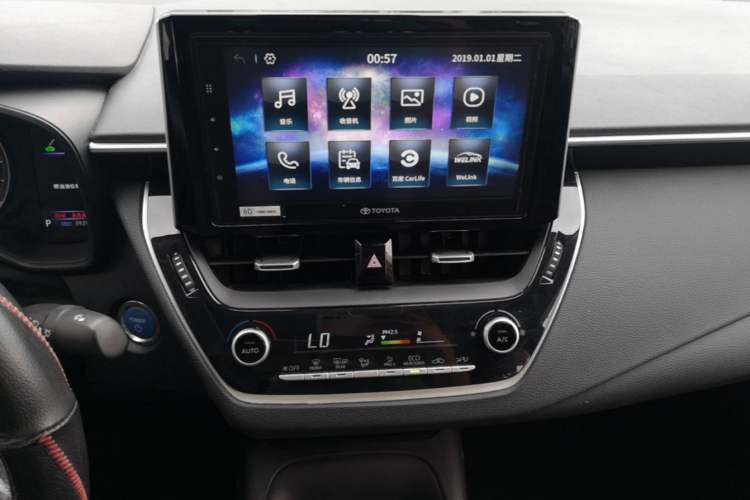 Used Toyota Corolla 2019 Dual-Engine 1.8L E-CVT GL-i Elite Edition Audio And AC Panel