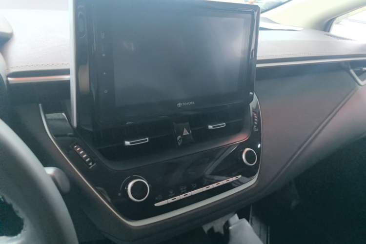 Used Toyota Corolla 2019 1.2T S-CVT GL-i Luxury Edition Audio And AC Panel
