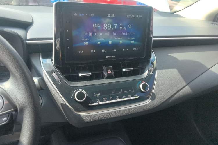 Used Toyota Corolla 2019 1.2T S-CVT GL-i Elite Edition Audio And AC Panel