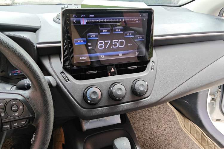 Used Toyota Corolla 2019 1.2T S-CVT GL Pioneer Edition Audio And AC Panel
