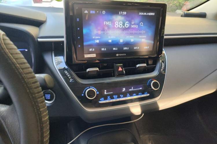 Used Toyota Corolla 2019 1.2T S-CVT GL-i Elite Edition Audio And AC Panel