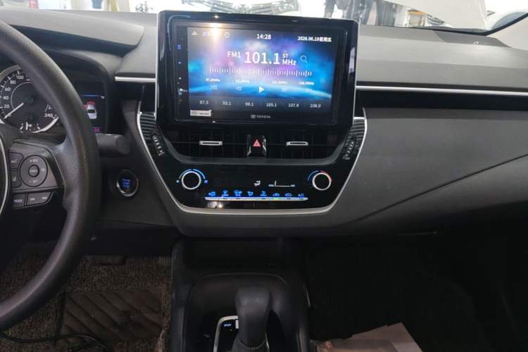 Used Toyota Corolla 2019 1.2T S-CVT GL-i Elite Edition Audio And AC Panel