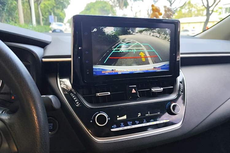 Used Toyota Corolla 2019 1.2T S-CVT GL-i Elite Edition Audio And AC Panel