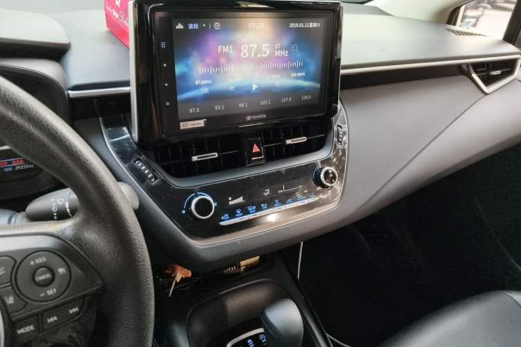 Used Toyota Corolla 2019 1.2T S-CVT GL-i Elite Edition Audio And AC Panel