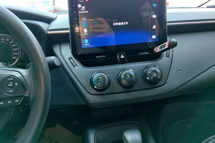 Used Toyota Corolla 2019 1.2T S-CVT GL Pioneer Edition Audio And AC Panel