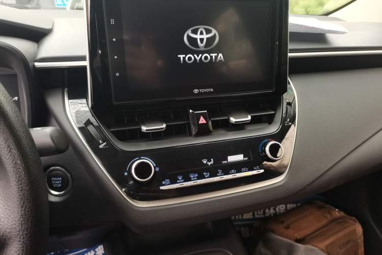Used Toyota Corolla 2019 1.2T S-CVT GL-i Elite Edition Audio And AC Panel