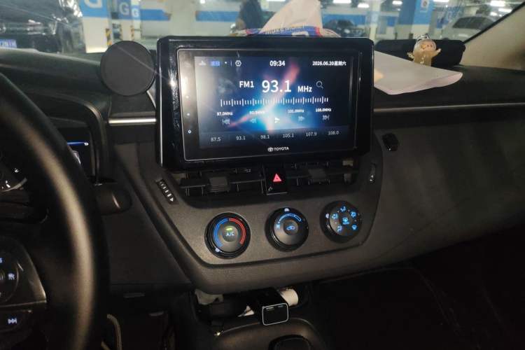 Used Toyota Corolla 2019 1.2T S-CVT GL Pioneer Edition Audio And AC Panel