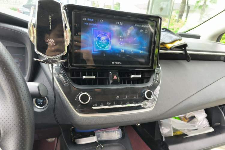 Used Toyota Corolla 2019 1.2T S-CVT GL-i Elite Edition Audio And AC Panel