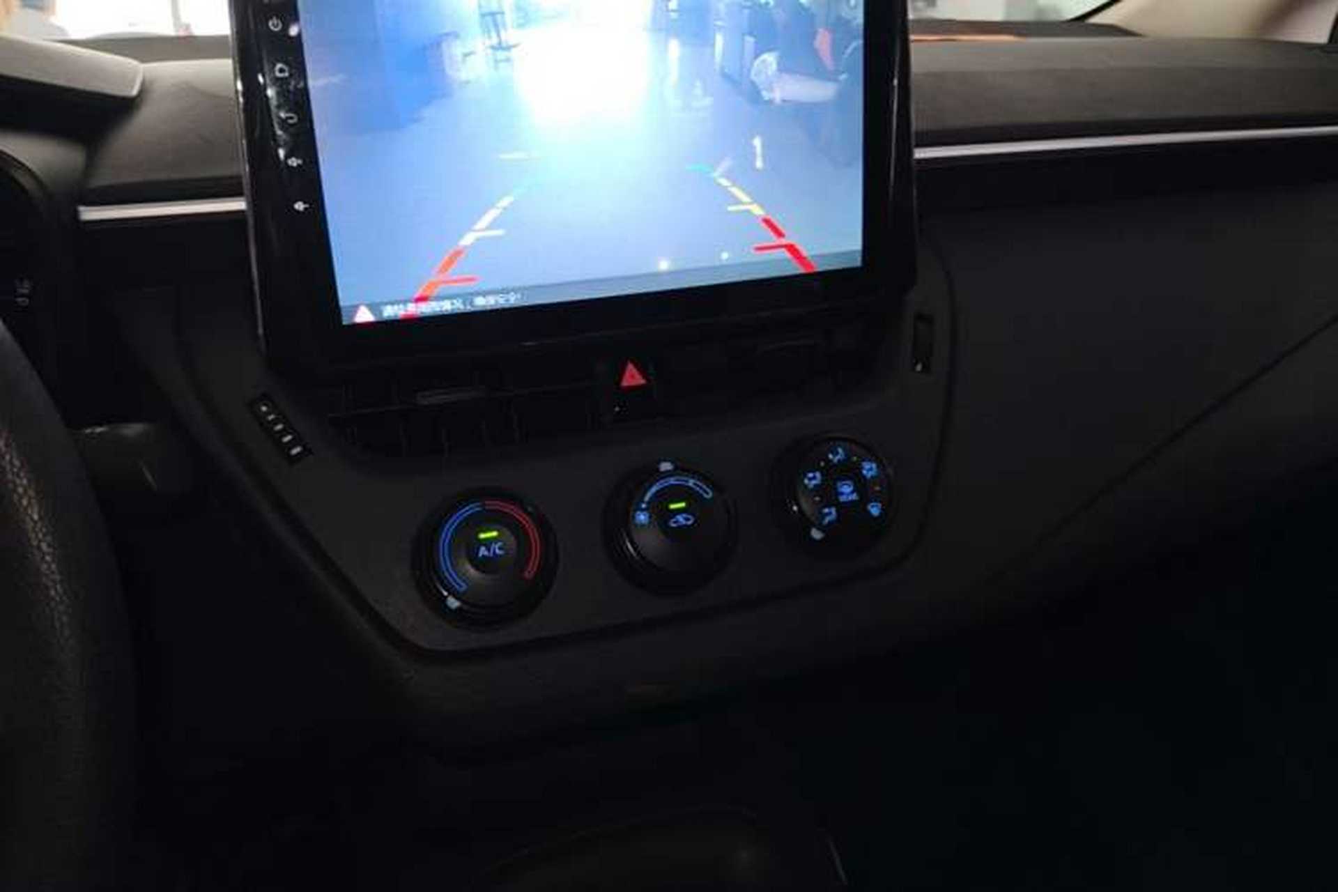 Used Toyota Corolla 2019 1.2T S-CVT GL Pioneer Edition Audio And AC Panel