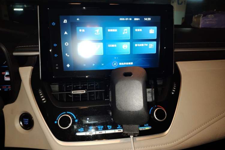 Used Toyota Corolla 2019 1.2T S-CVT GL-i Luxury Edition Audio And AC Panel