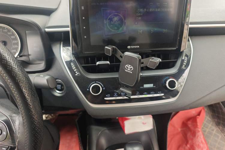 Used Toyota Corolla 2019 1.2T S-CVT GL-i Elite Edition Audio And AC Panel